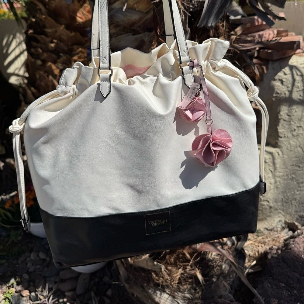 Victoria’s Secret Cinch Top Purse Tote Bag White Pink Rose Charm NWT